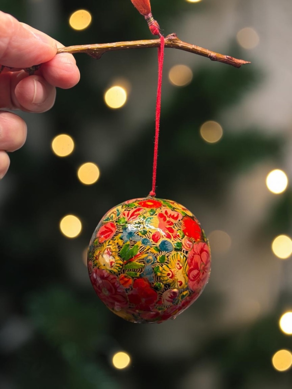 Vintage Paper Mache Chirstmas Holiday Ornament Ball Bauble Floral Painted